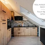 Balkon Mit Schwarzwaldblick, Hunde Frei, Tischfussball, Parkplatz, Familienfreundlich