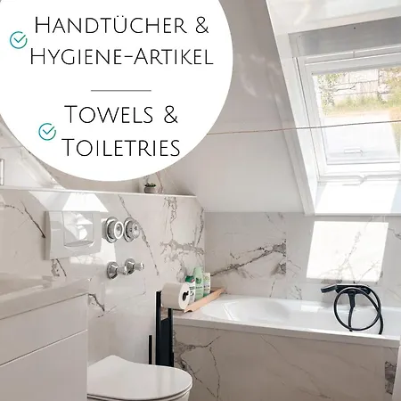 Balkon Mit Schwarzwaldblick, Hunde Frei, Tischfussball, Parkplatz, Familienfreundlich