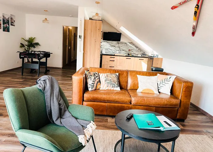 Balkon Mit Schwarzwaldblick, Hunde Frei, Tischfussball, Parkplatz, Familienfreundlich