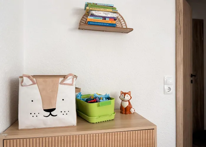 Balkon Mit Schwarzwaldblick, Hunde Frei, Tischfussball, Parkplatz, Familienfreundlich * Titisee-Neustadt