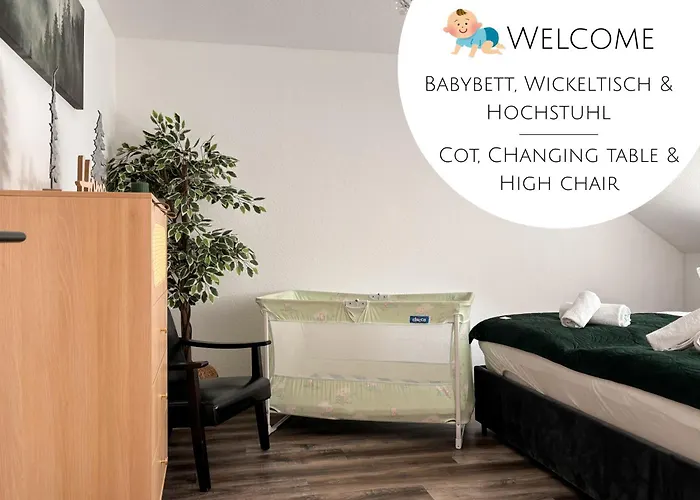 Balkon Mit Schwarzwaldblick, Hunde Frei, Tischfussball, Parkplatz, Familienfreundlich Apartamento *