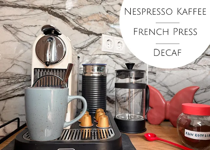 Balkon Mit Schwarzwaldblick, Hunde Frei, Tischfussball, Parkplatz, Familienfreundlich Apartamento Titisee-Neustadt