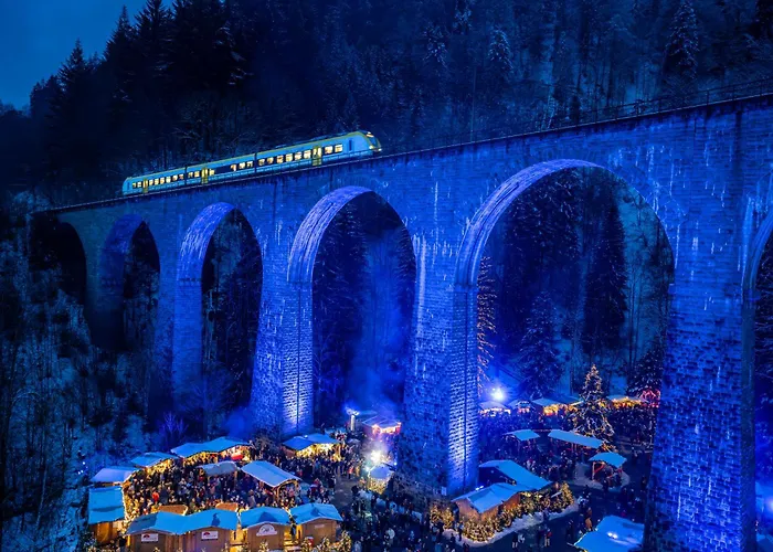 Balkon Mit Schwarzwaldblick, Hunde Frei, Tischfussball, Parkplatz, Familienfreundlich Titisee-Neustadt